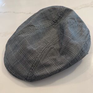 Men’s Gray Plaid Flat Cap XL